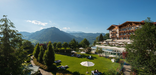 das-familienhotel-oberforsthof-der-groesste-spielplatz-der-welt-fuer-ihre.jpeg-Sportherz Guide